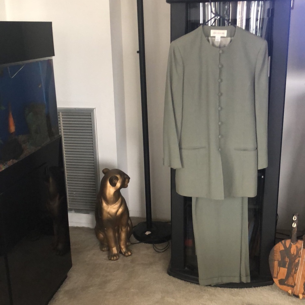 Jones New York 2pc Wool Slack Suit